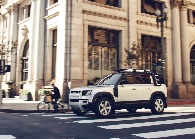 Yeni Land Rover Defender