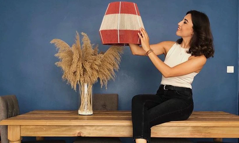 Mia Lamp Design