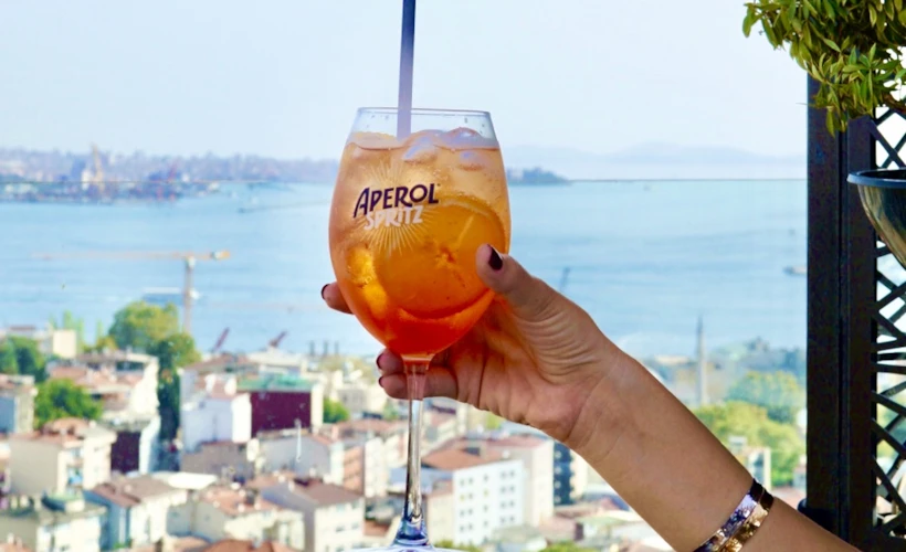 Divan Brasserie Beyoğlu: Enfes Manzara ve Lezzet Bir Arada