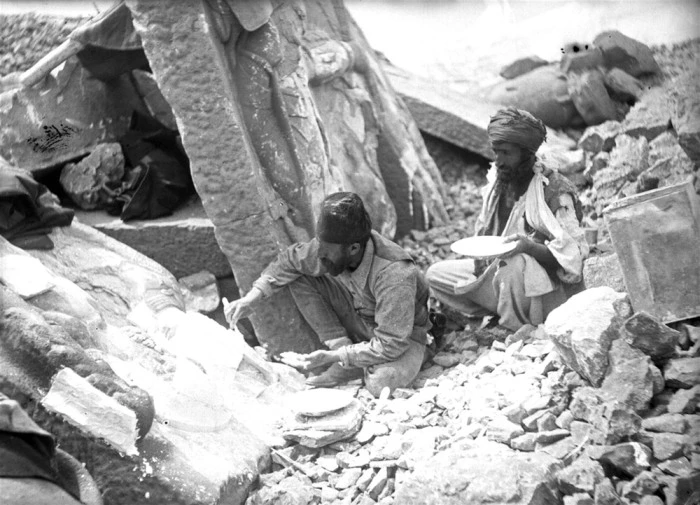 Osman Hamdi Bey Nemrut Kazılarında