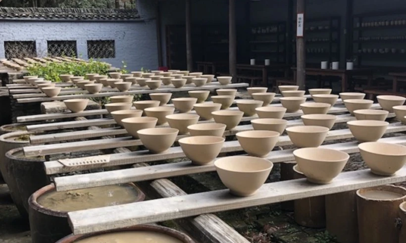 Jingdezhen, Pişirilmek üzere bekleyen kaseler