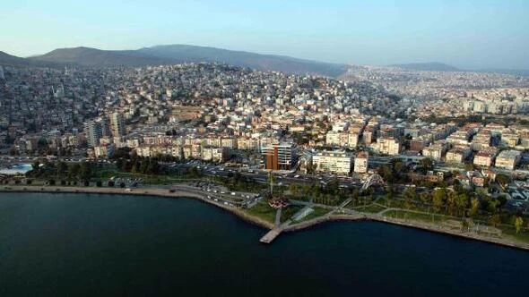 Bayraklı ve Tarihi: Bizi Güzel Hatırla Türkiye!