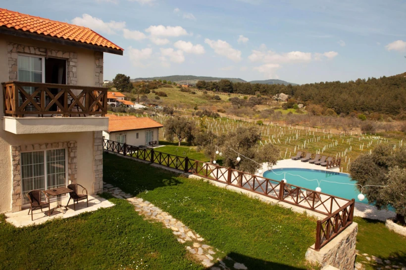 Vinifera Hotel
