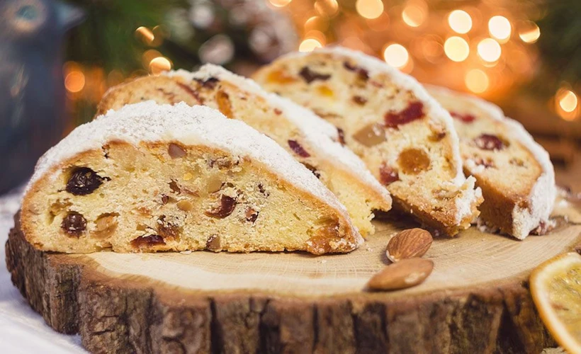 Stollen Kek: Bir Alman Noel Klasiğinin Lezzetli Hikayesi