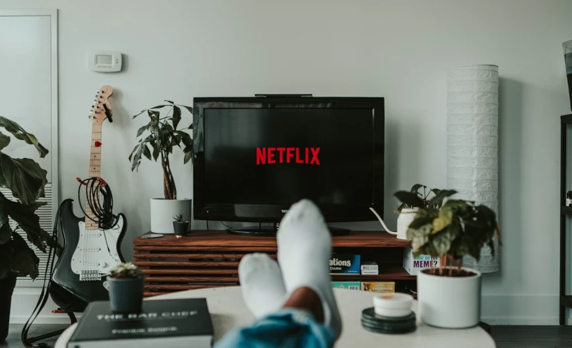 Evde Ne İzlesem Diyenlere: Önerilerde Bulunan Siteler