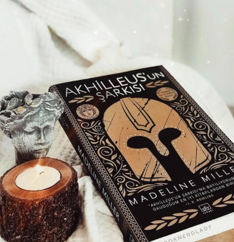 Akhilleus'un Şarkısı: Bir Kahramanlık ve Aşk Hikayesi