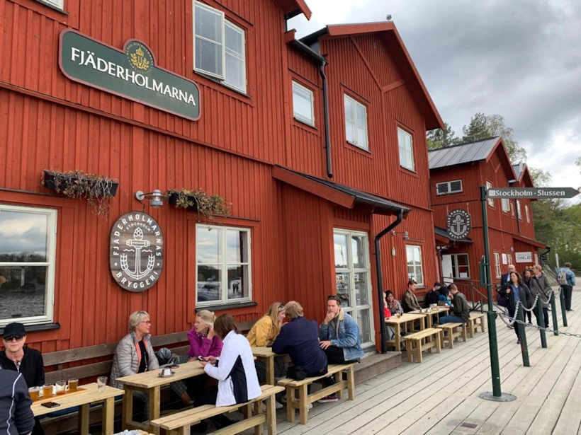 Fjäderholmarna
