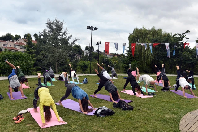 Yoga-Sanatçılar Parkı