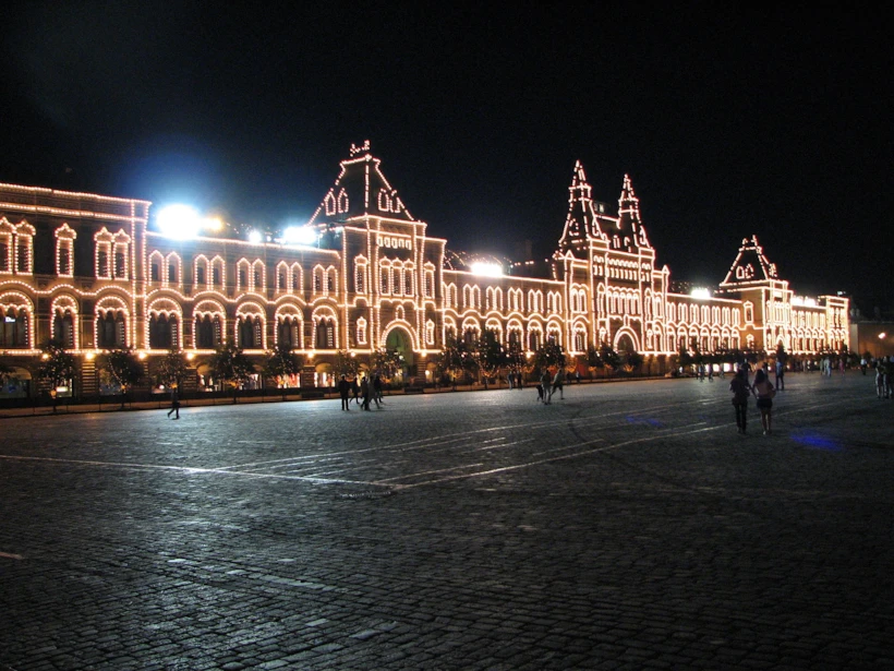 goum_by_night