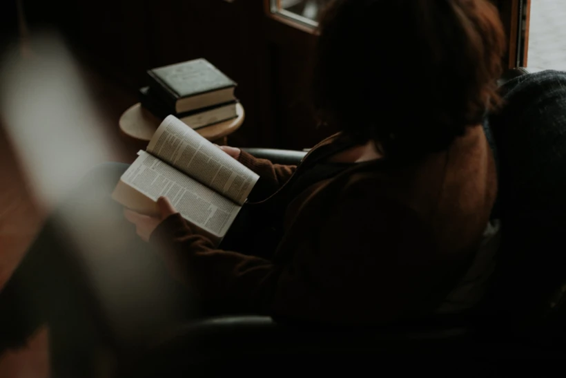 Bir Kitap Arası