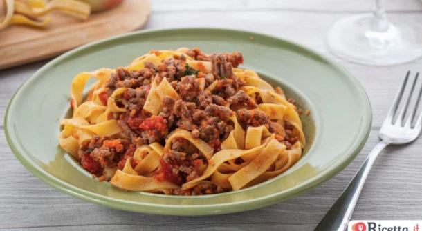 Taglitelli Al Ragu