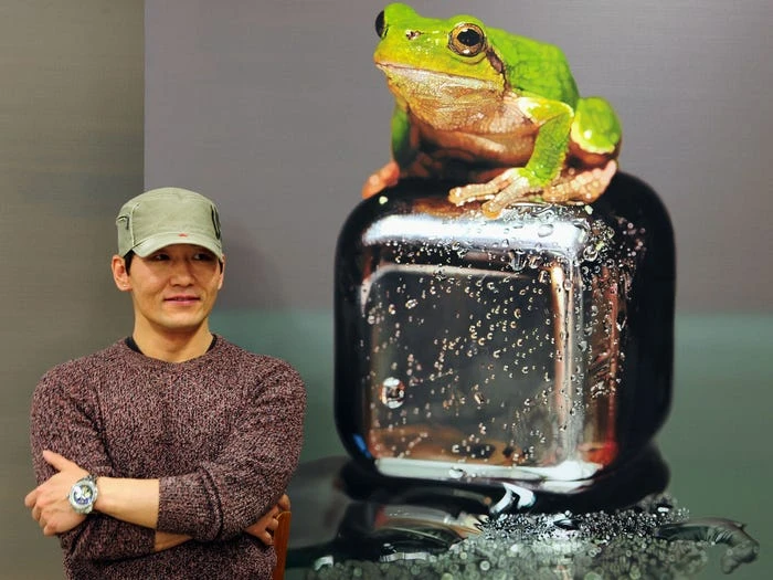 Young-sung Kim ve Kurbağa Tablosu