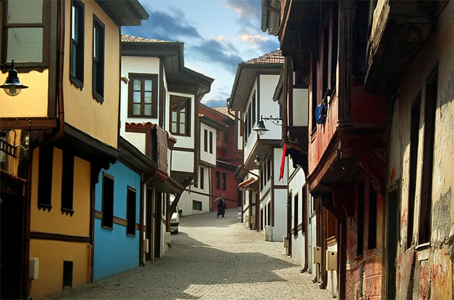 Eskişehir: Peyzajıyla Ünlenen, Ruhu Dinamik Şehir