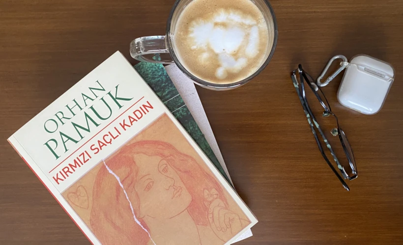 Kırmızı Saçlı Kadın: Orhan Pamuk'un Mitoloji Yüklü Kitabı