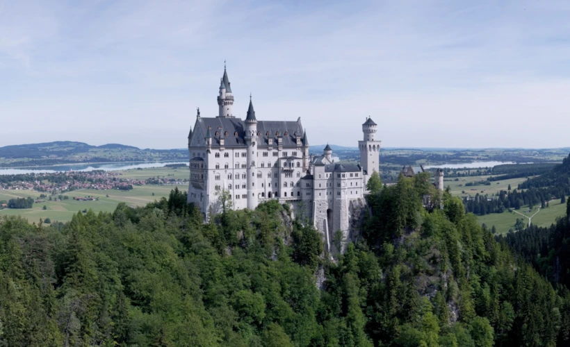 Neuschwanstein Şatosu: Disney'e İlham Veren Masalsı Yapı