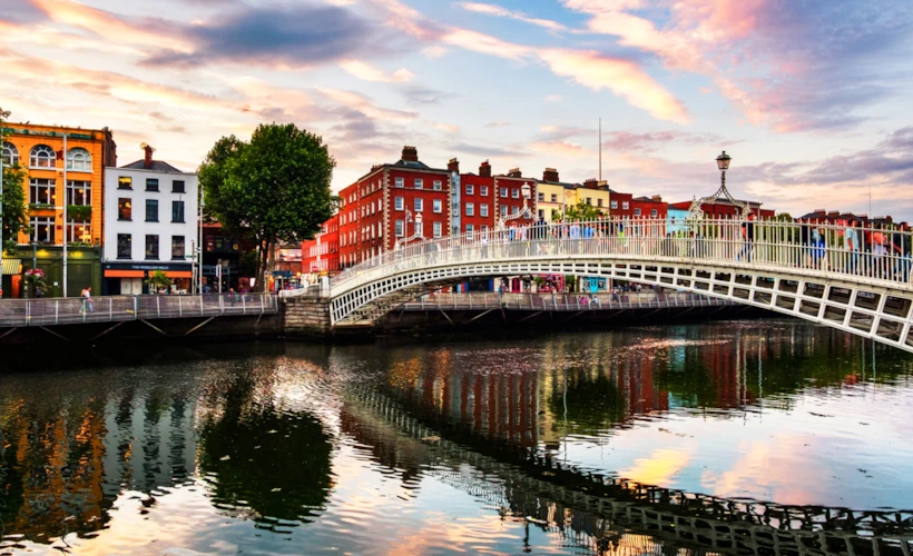 Dublin'de Bir Yaz Günü: Parklardan Rooftop'lara