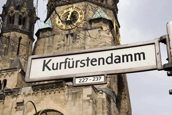"Old School" Berlin: Ku'damm Notları