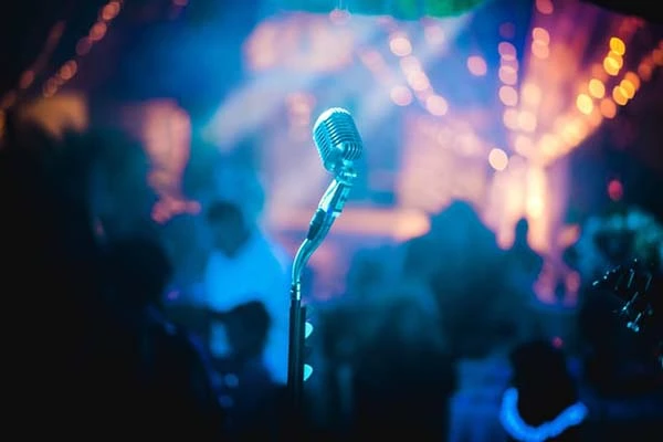 Stand-Up Rehberi: Bar Psikoloğu ve Daha Fazlası