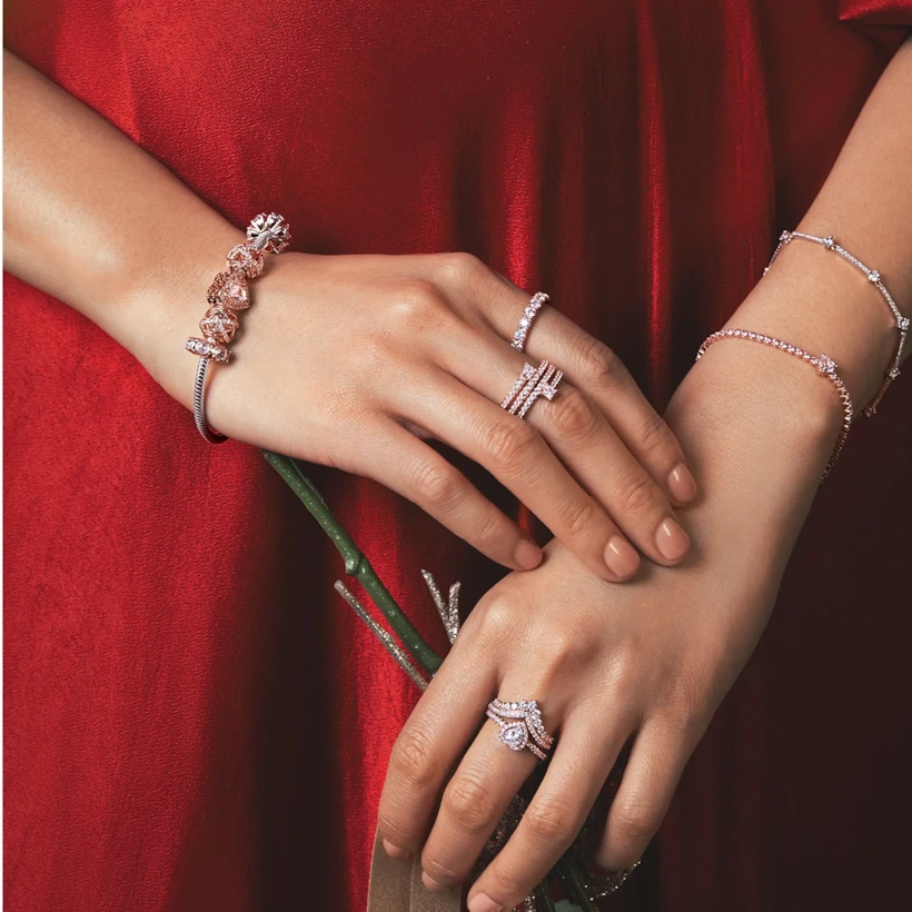 Pandora Timeless