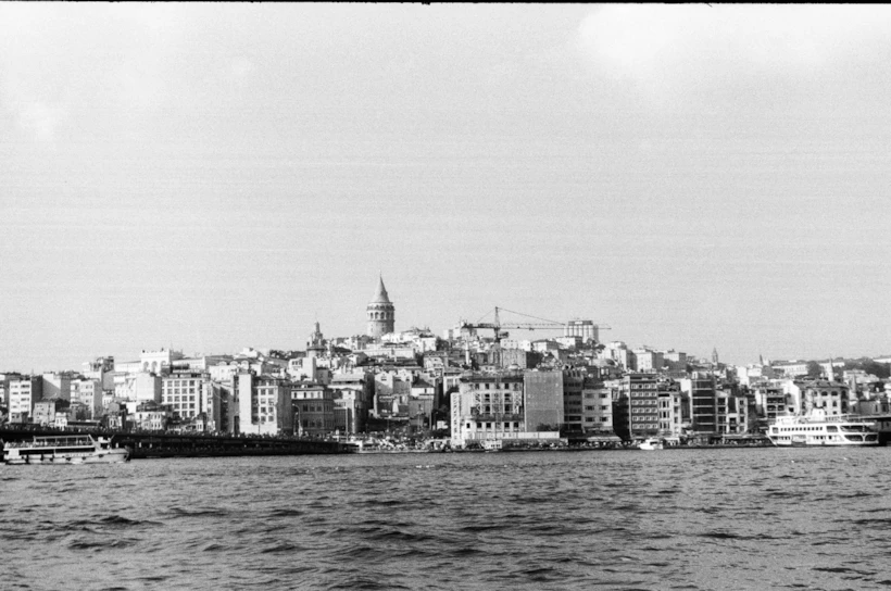 Siyah Beyaz Fotoğraf Çekmenin Cazibesi