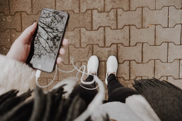 Merdiven Altı Terapi: İlham Veren Podcast Yayını