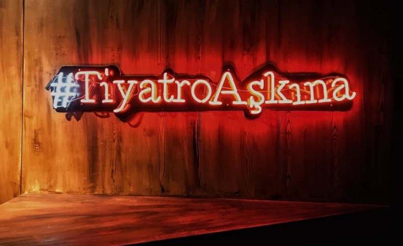 27 Mart Dünya Tiyatro Günü: Oyun Rehberi