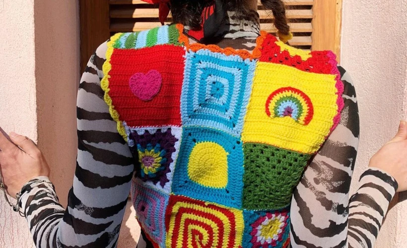 Coziness Knitwear: Hayatı Festival Gibi Yaşayanların Markası