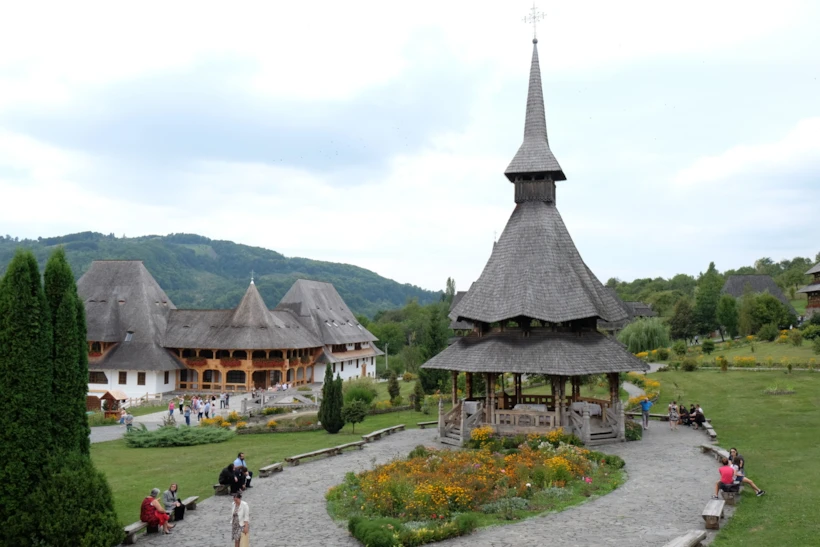 Barsana Manastır Kompleksi