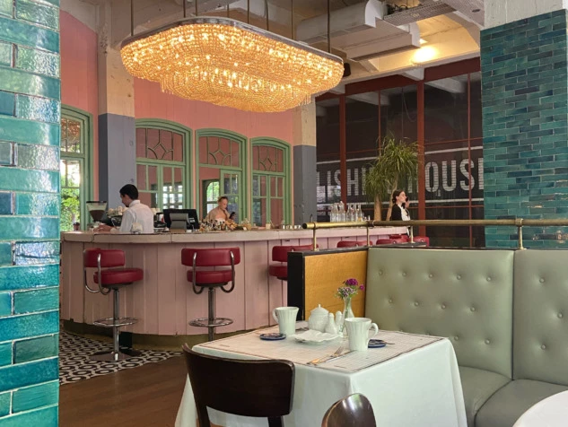 Tiflis Lezzet Durakları, Stamba Hotel/Cafe