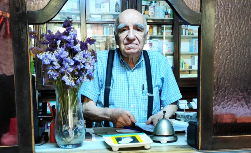 Yeni Moda Eczanesi: 120 Yıllık Şifa Dükkanı