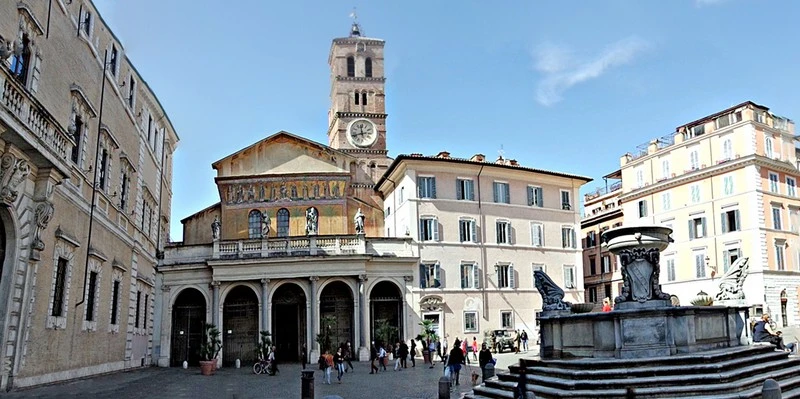 s-mariaintrastevere-piazza_-16_03_14-corr