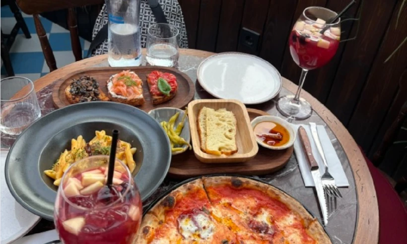 Antique Pizzeria 