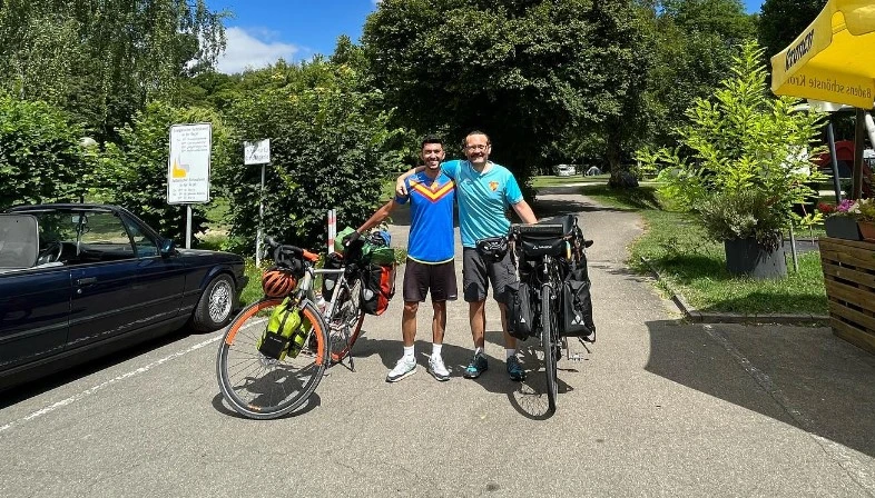 İki Veganın Bisiklet Turu: EuroVelo 15 Üzerine