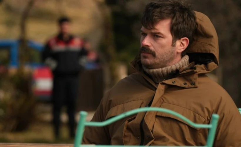 Boğa Boğa: Toplumumuzla Dolandırıcılar Arasındaki Sımsıkı Bağı İrdeleyen Bir Film