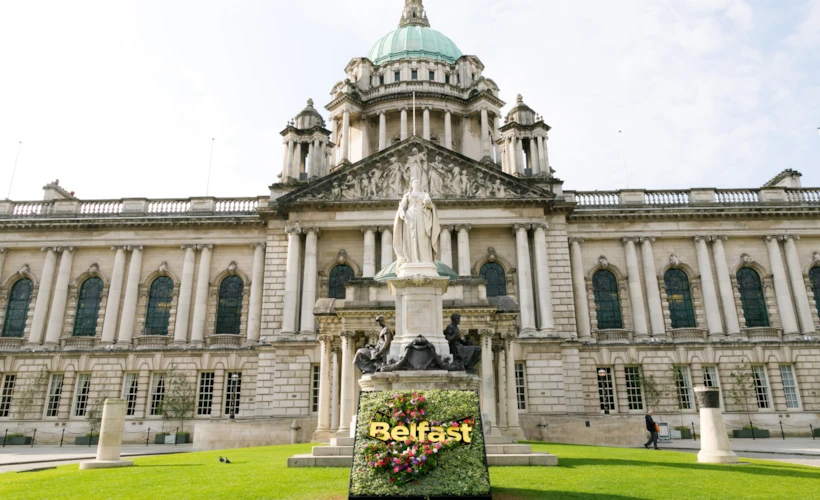 Belfast: Kuzey İrlanda’nın Kalbine Yolculuk