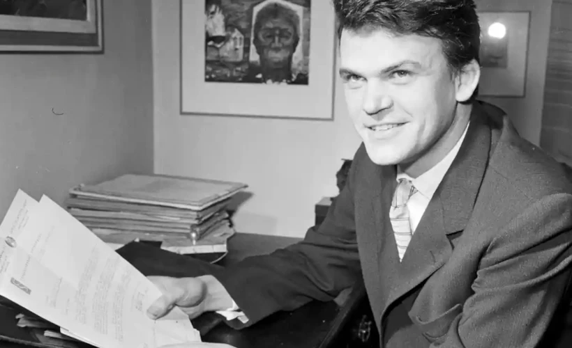 Milan Kundera’nın Ardından: Romancı Olmanın Dayanılmaz Hafifliği