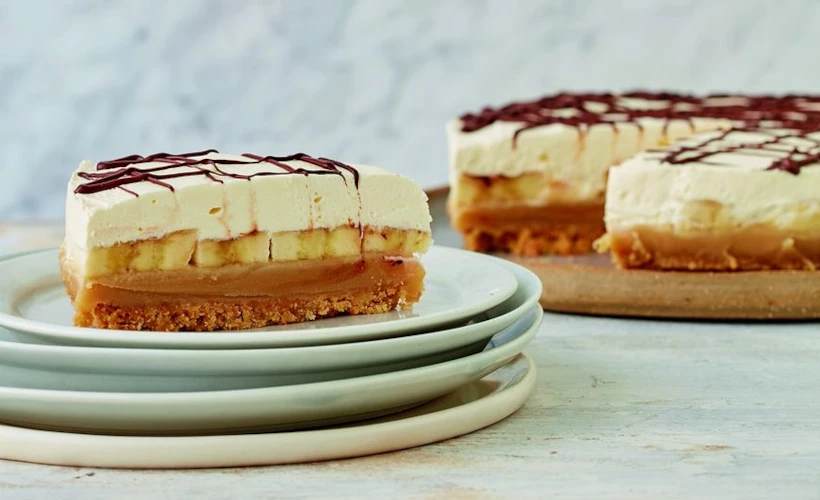 İki Tatlı İrlandalı: Banoffee Pie ve Curnie Cake