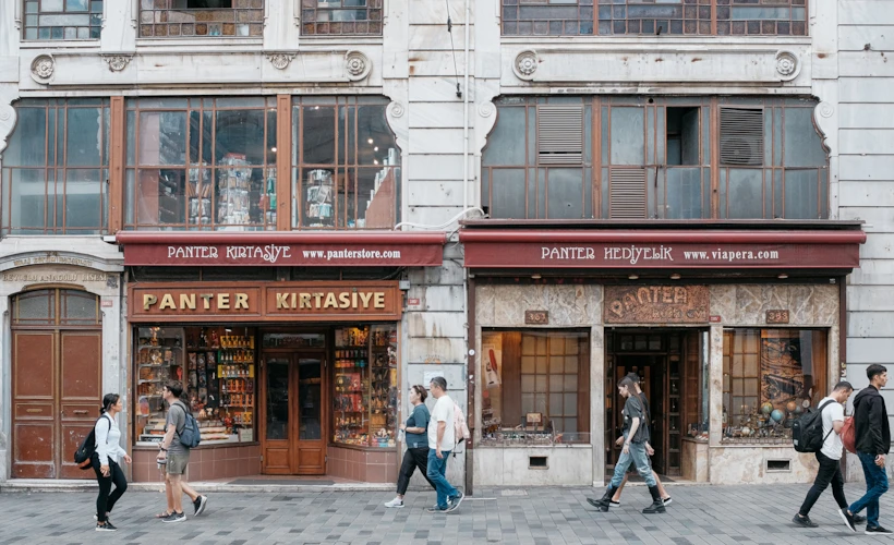 Beyoğlu Rotası Vol.2 : Geçmişten Bugüne Gelenlerle