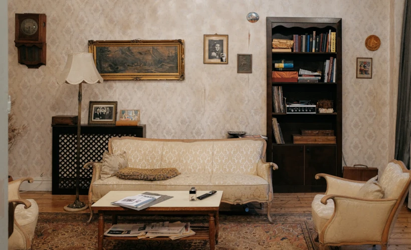 Büyük Zarifi Apartmanı: Bir Yaşam Portresi ve Tiyatro Oyunu