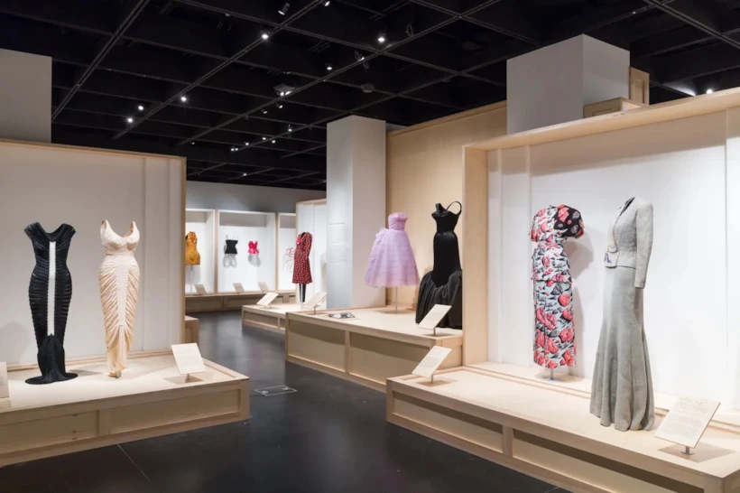 met-masterworks-unpacking-fashion-mo-ftr-img