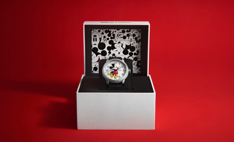 Fossil X Mickey Mouse Kapsül Koleksiyonu: Özgün Bir Karakter Olmayı Kutlayın