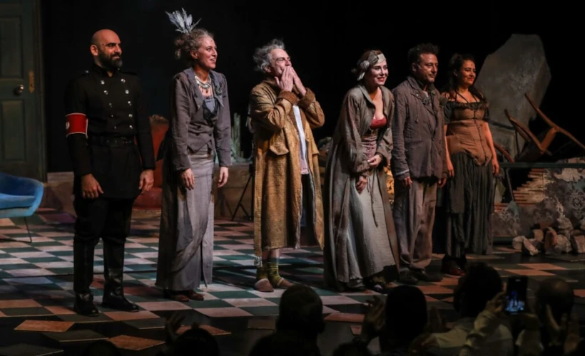 Kel Diva: Ionesco'nun Başyapıtı Mercek Altında