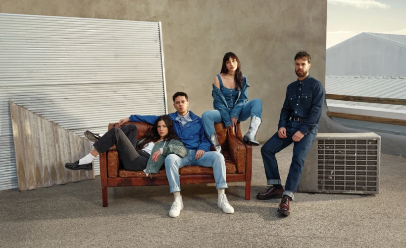 “Hayatı Denimle Yaşa": Levi's®ile Vazgeçilmezlere Taze Bakış