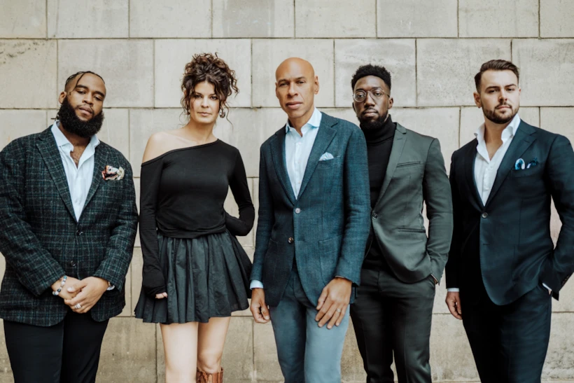 joshua-redman-group-feat-gabrielle-cavassa