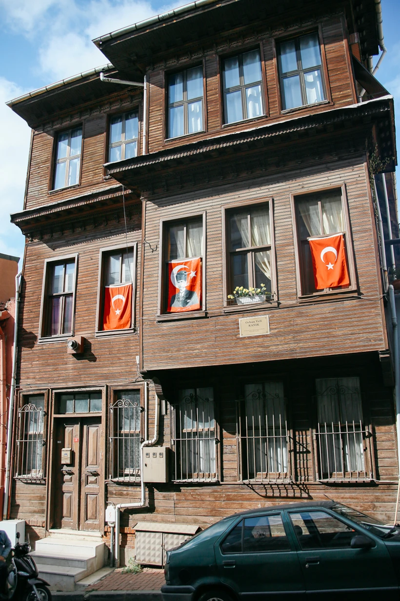 01-orhan-veli