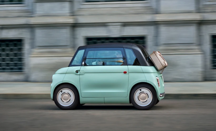 Tatlı Hayat Yeniden Çekiliyor: %100 Elektrikli Yeni Fiat Topolino