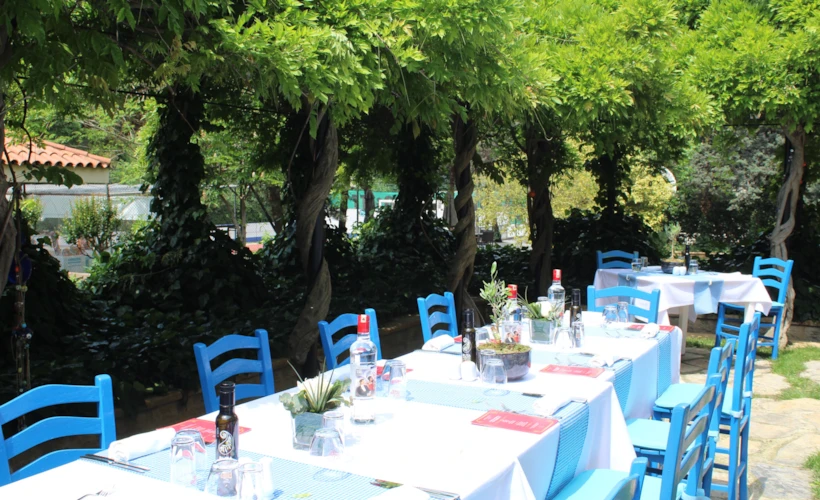 Grasidi Gastro Garden’da Eşsiz Bir Lezzet Deneyimi: Pazar Barbeküsü