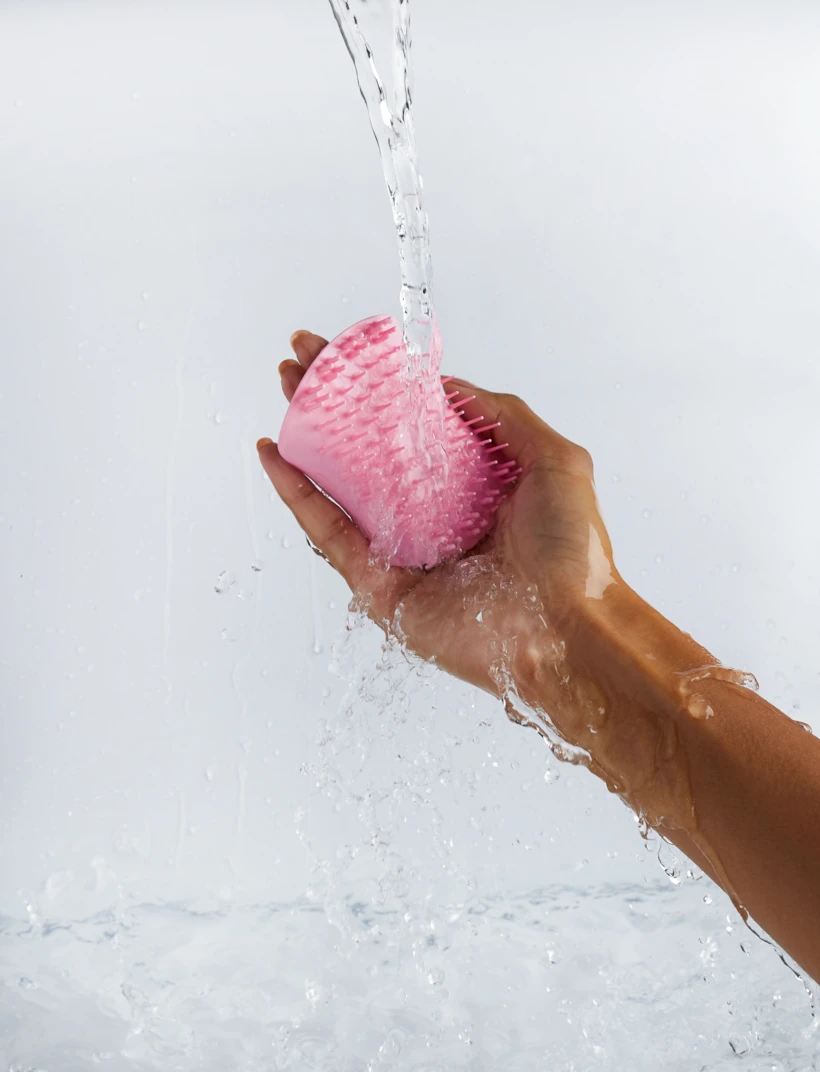 tangle-teezer-scalp-brush_359tl_pretty-pink1