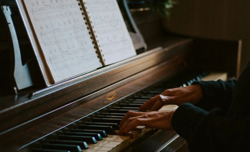 Müzik ve Yatırım: Kemandan Piyanoya Alternatif Bir Yatırım Rehberi