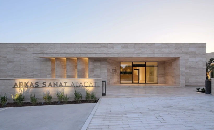 Arkas Sanat Alaçatı: Çeşme'nin İlk Sanat Merkezi